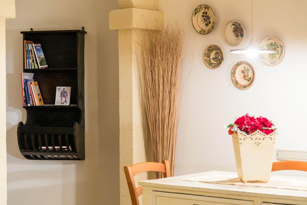 Casa Vacanze Le Esperidi มาเตรา ห้อง รูปภาพ